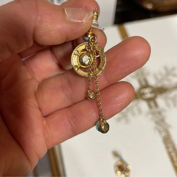 Gold and Turquoise Jewelry Set - Picture 6 of 10